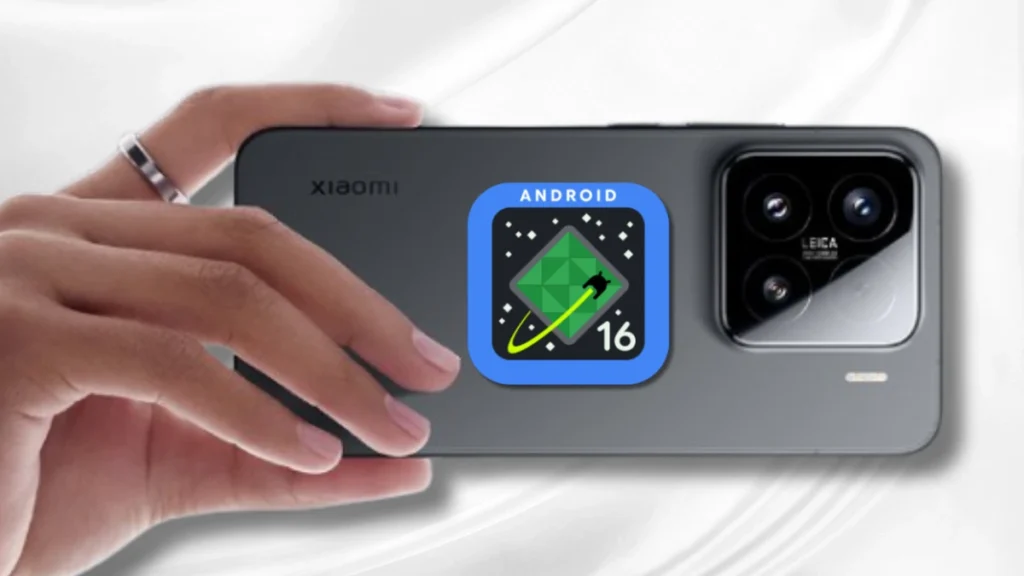 Uma mão segurando um smartphone Xiaomi com o módulo de câmera Leica visível, e uma sobreposição digital do logotipo do Android 16.