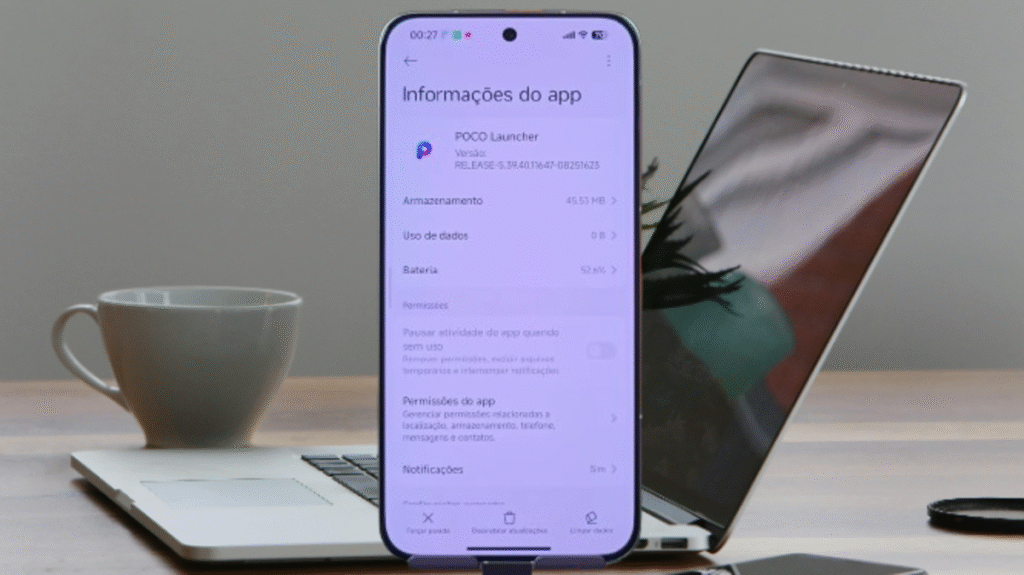 Nova atualização Poco Launcher exibida em tela de informações do aplicativo em um smartphone Xiaomi, destacando a versão 5.39.40.11647.