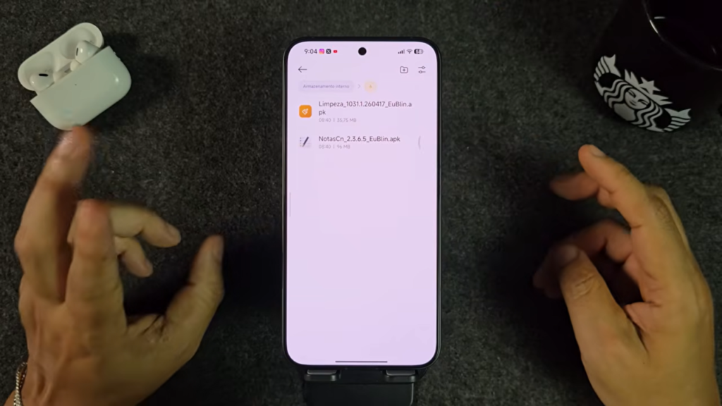 Esses dois aplicativos chegam juntos nesta atualização, mas com critérios diferentes para a instalação