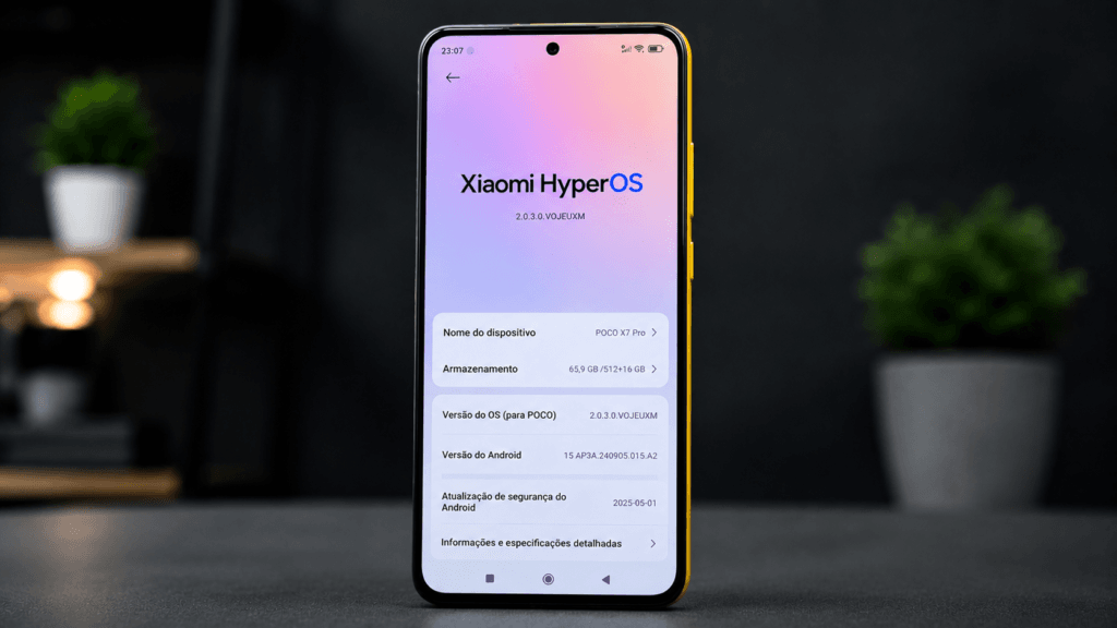 POCO X7 e POCO X7 Pro: rastreador do HyperOS 4 é atualizado 2 Tela do HyperOS mostrando o logotipo Xiaomi HyperOS e número da versão do sistema